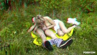 blonde sucking dick in 3d