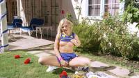 3d masturbation by pigtailed slut