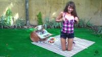 jesse jordan showing her rack in 3d