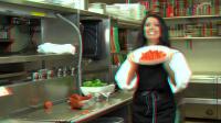 MILF throws tomatoes at you in red cyan 3d