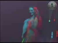 chick on stage in real 3d